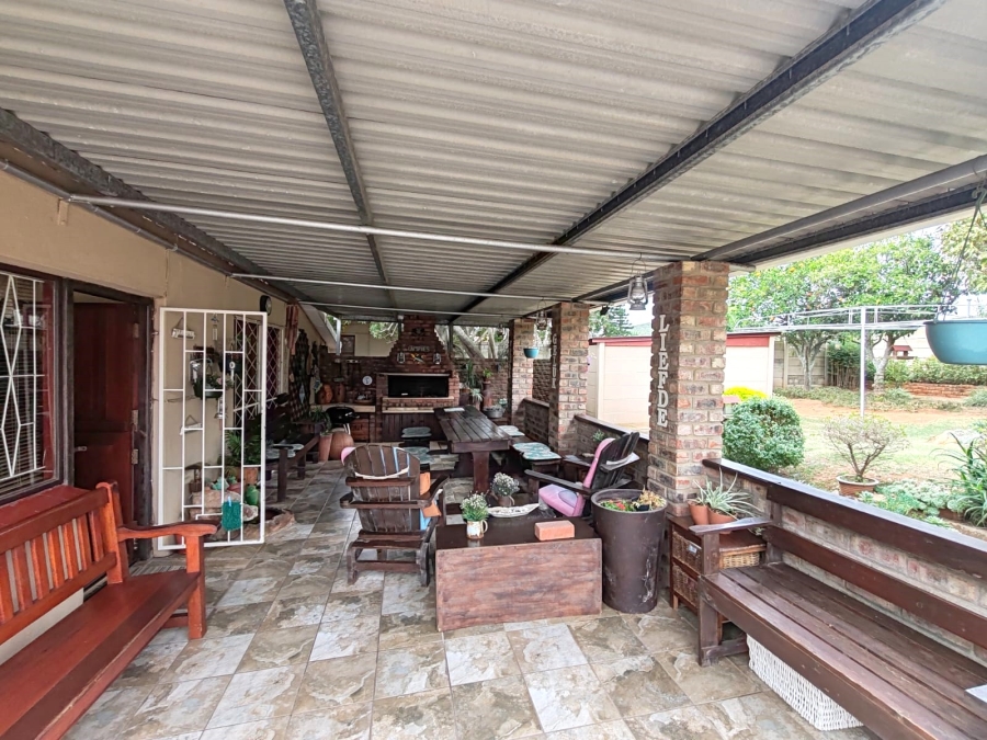 3 Bedroom Property for Sale in Bothasrus Eastern Cape